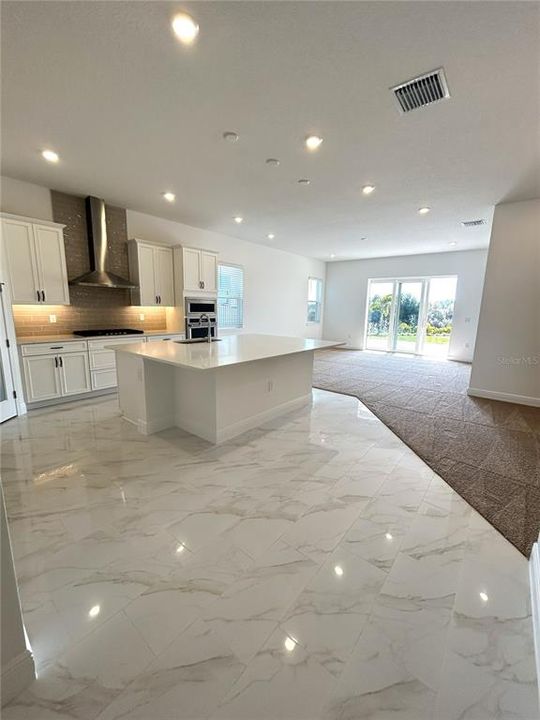 En Renta: $6,590 (5 camas, 3 baños, 3076 Pies cuadrados)