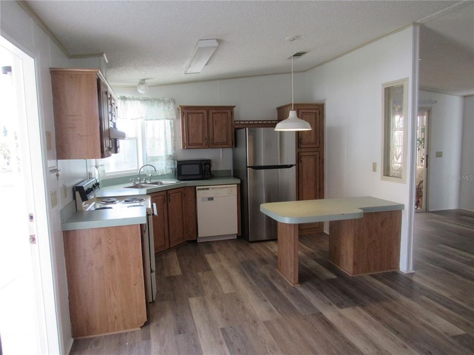 En Renta: $1,350 (2 camas, 2 baños, 828 Pies cuadrados)