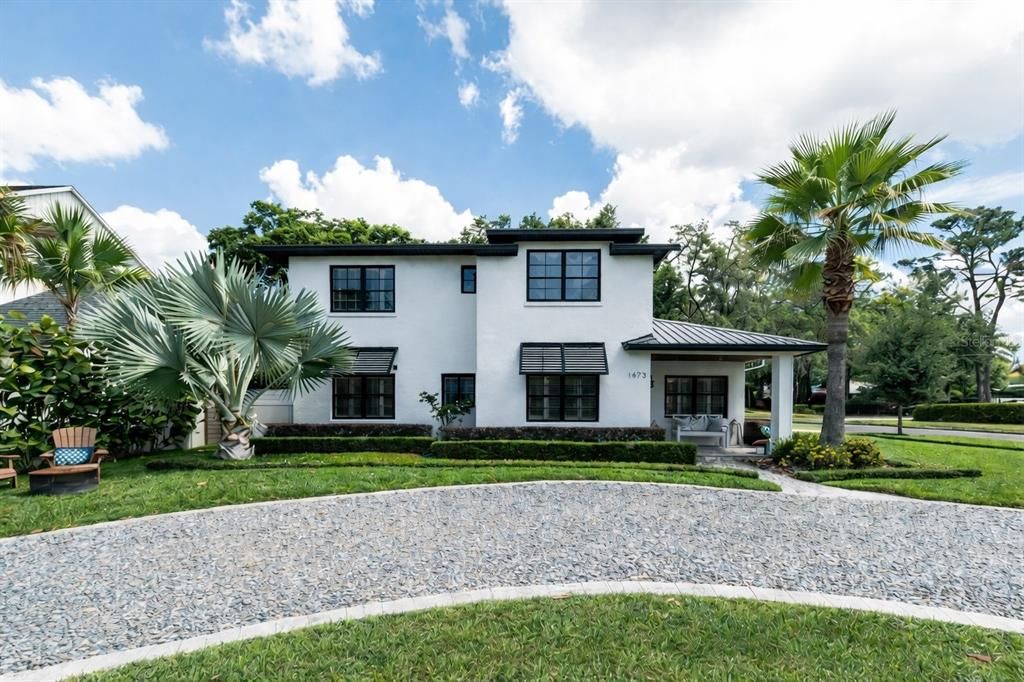 For Sale: $1,300,000 (4 beds, 4 baths, 2540 Square Feet)