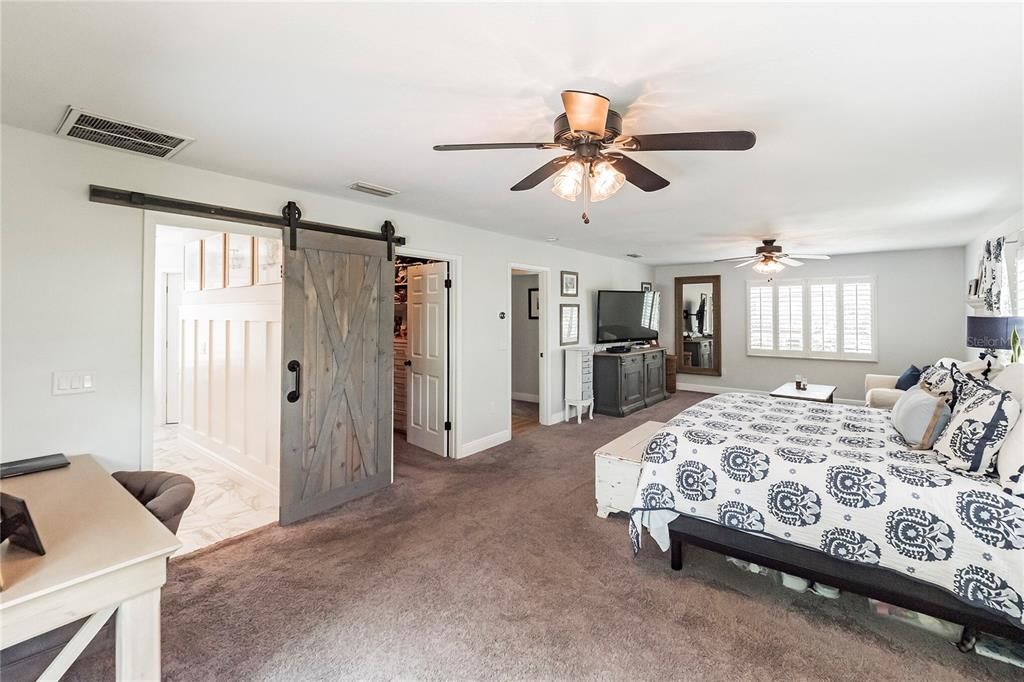 For Sale: $1,300,000 (4 beds, 4 baths, 2540 Square Feet)