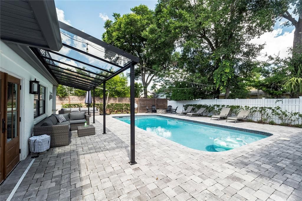 For Sale: $1,300,000 (4 beds, 4 baths, 2540 Square Feet)