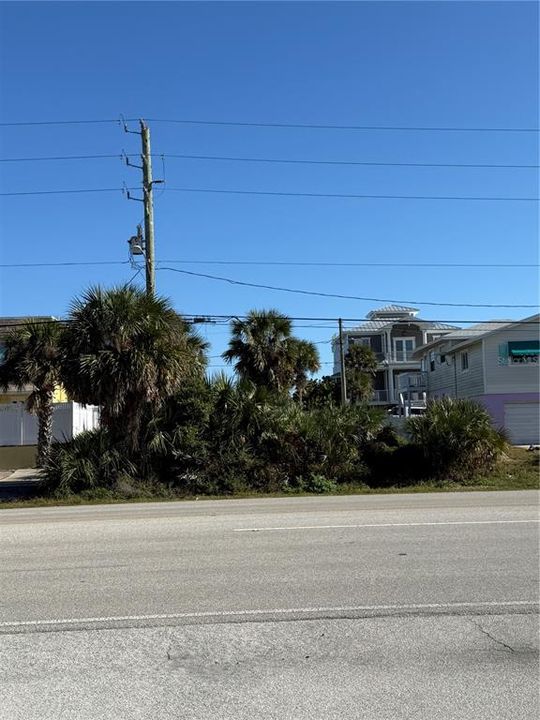 For Sale: $499,000 (0.11 acres)