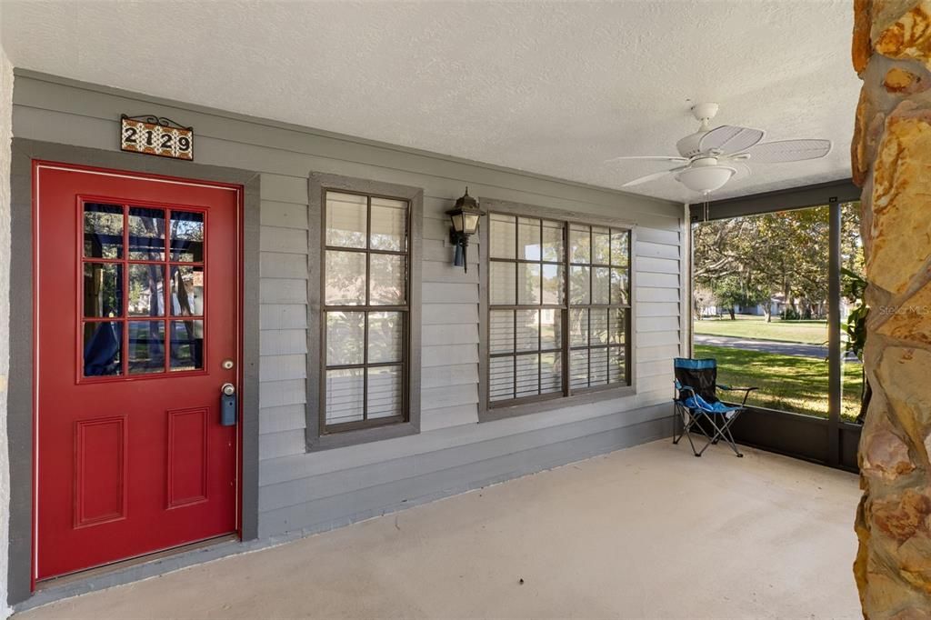 For Sale: $220,000 (2 beds, 2 baths, 1197 Square Feet)