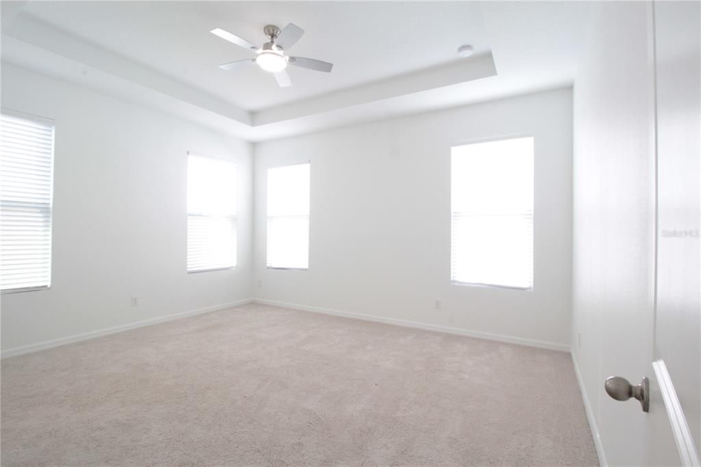 В аренду: $2,700 (3 спален, 2 ванн, 1970 Квадратных фут)