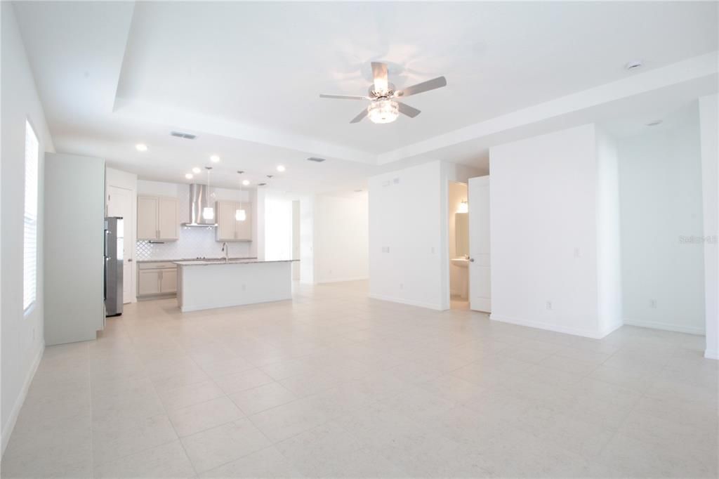 В аренду: $2,700 (3 спален, 2 ванн, 1970 Квадратных фут)