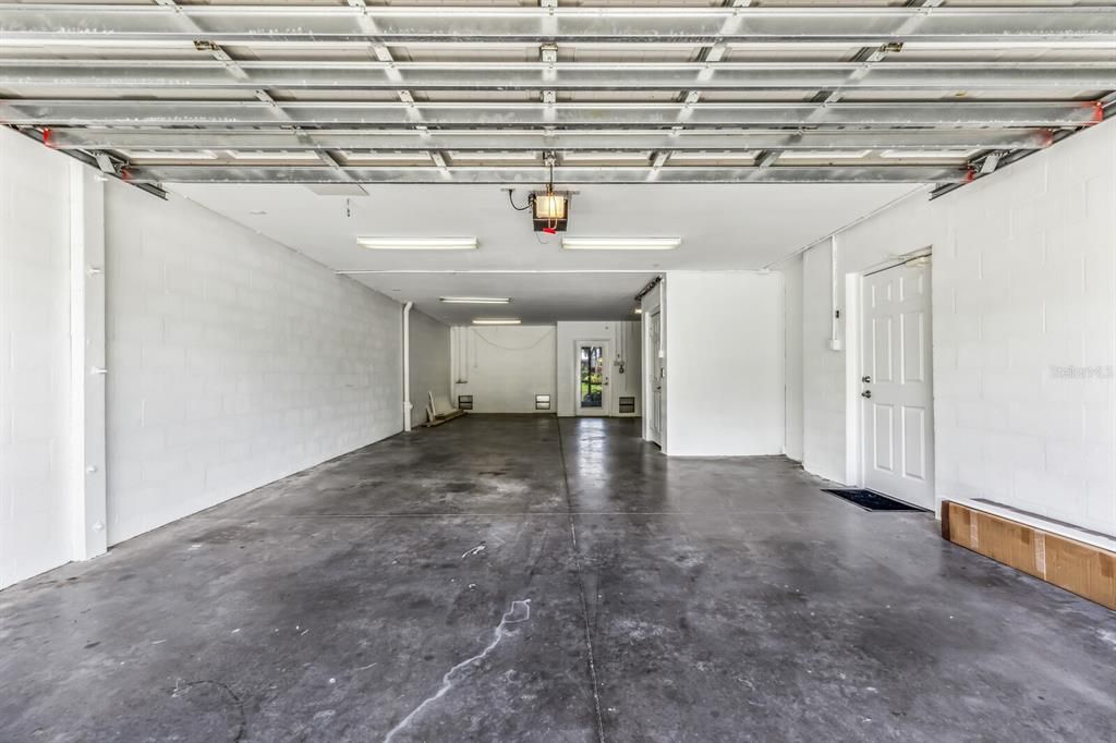 待售: $450,000 (3 贝兹, 3 浴室, 2247 平方英尺)