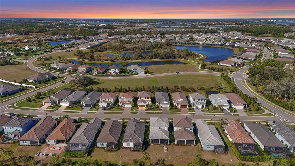 На продажу: $575,000 (3 спален, 2 ванн, 2188 Квадратных фут)