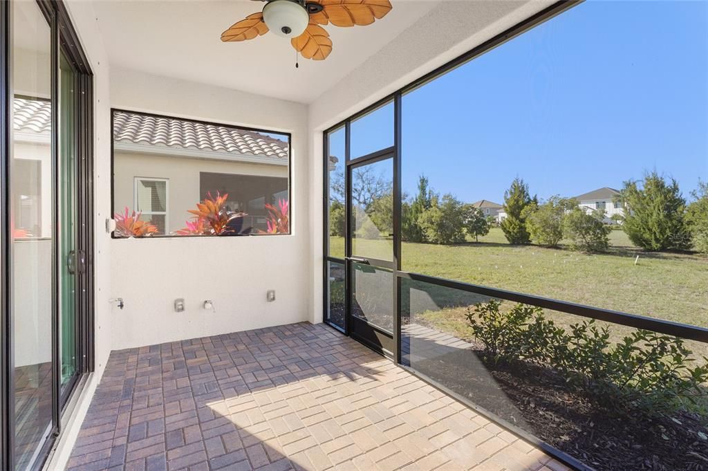 На продажу: $575,000 (3 спален, 2 ванн, 2188 Квадратных фут)