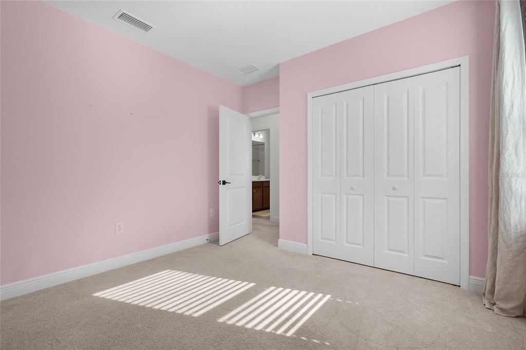 На продажу: $575,000 (3 спален, 2 ванн, 2188 Квадратных фут)