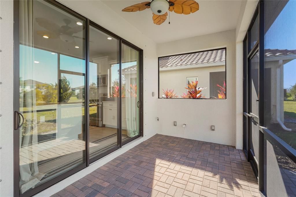 На продажу: $575,000 (3 спален, 2 ванн, 2188 Квадратных фут)