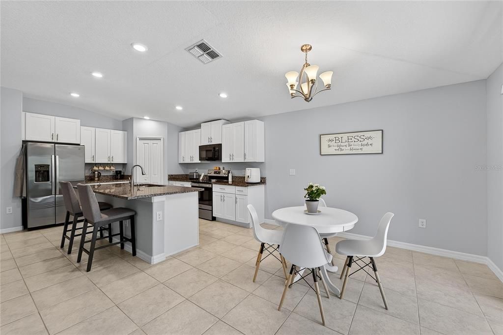 For Sale: $359,000 (4 beds, 2 baths, 1935 Square Feet)