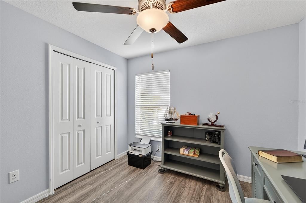 For Sale: $359,000 (4 beds, 2 baths, 1935 Square Feet)