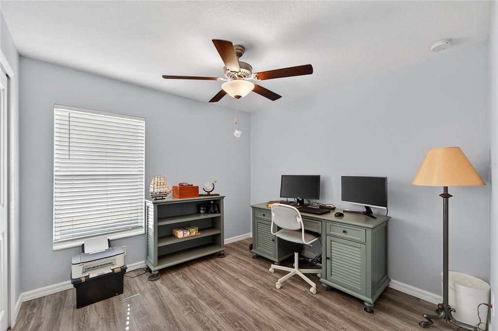 For Sale: $359,000 (4 beds, 2 baths, 1935 Square Feet)