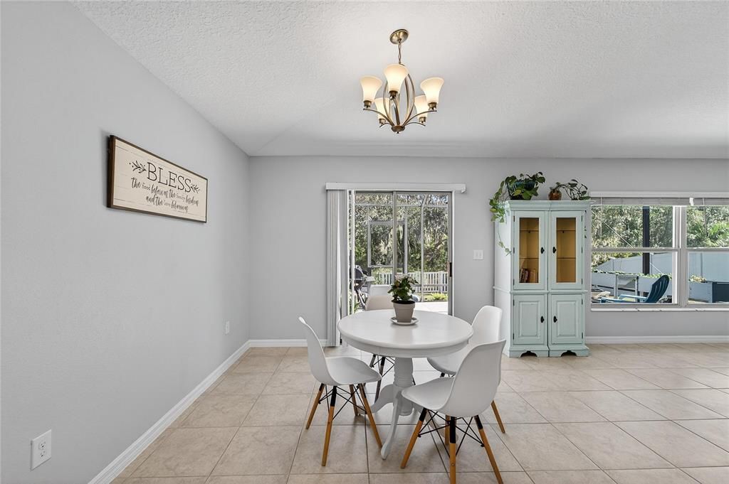 For Sale: $359,000 (4 beds, 2 baths, 1935 Square Feet)