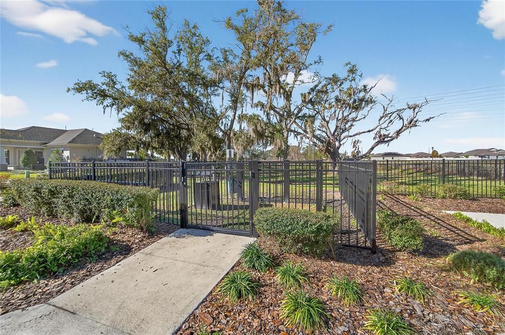 For Sale: $359,000 (4 beds, 2 baths, 1935 Square Feet)