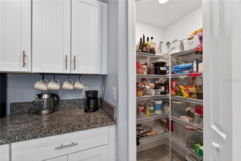 For Sale: $359,000 (4 beds, 2 baths, 1935 Square Feet)