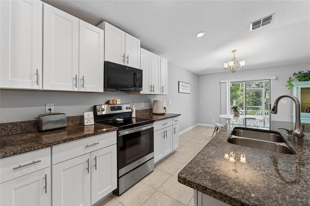 For Sale: $359,000 (4 beds, 2 baths, 1935 Square Feet)