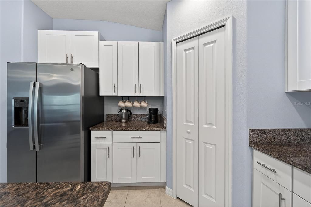 For Sale: $359,000 (4 beds, 2 baths, 1935 Square Feet)