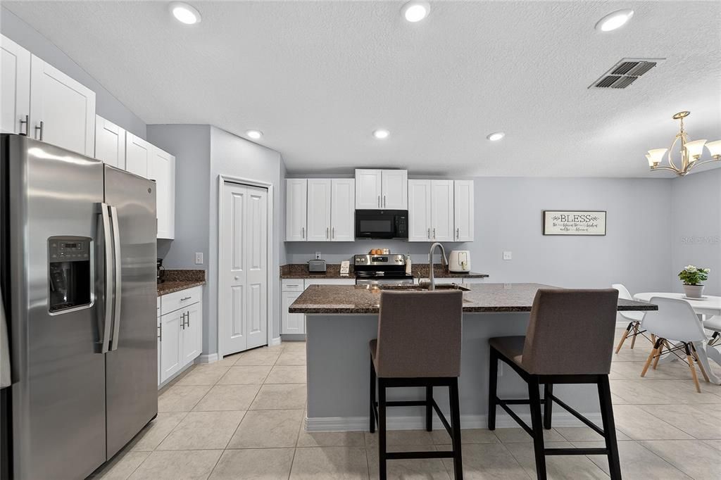 For Sale: $359,000 (4 beds, 2 baths, 1935 Square Feet)