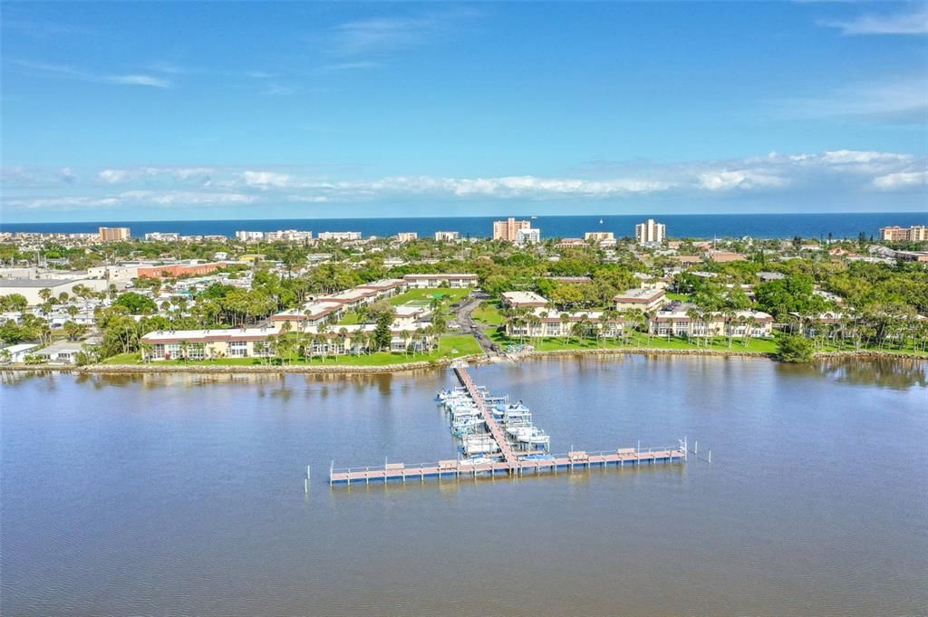 En Venta: $250,000 (2 camas, 2 baños, 1091 Pies cuadrados)