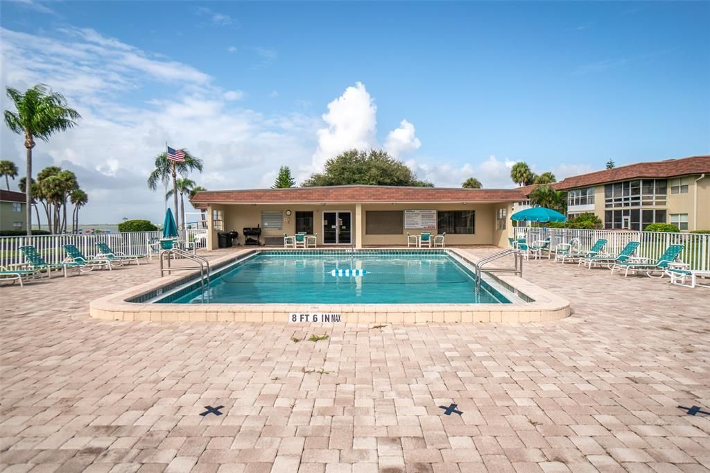 En Venta: $250,000 (2 camas, 2 baños, 1091 Pies cuadrados)