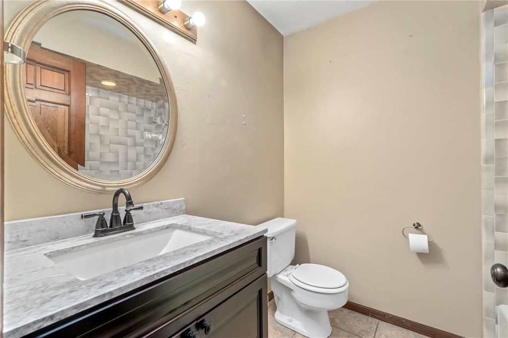 En Venta: $699,000 (3 camas, 2 baños, 2579 Pies cuadrados)