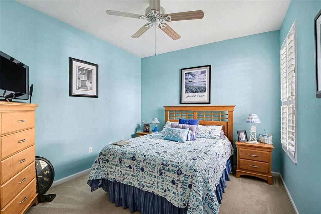 待售: $390,000 (2 贝兹, 2 浴室, 1689 平方英尺)