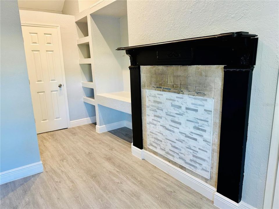 出租: $1,650 (2 贝兹, 1 浴室, 1184 平方英尺)