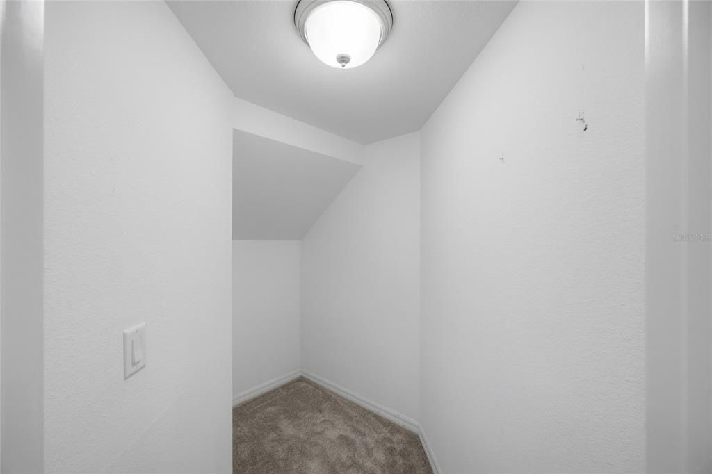 待售: $529,900 (3 贝兹, 2 浴室, 2143 平方英尺)