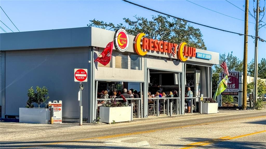 На продажу: $1,525,000 (4 спален, 4 ванн, 1708 Квадратных фут)