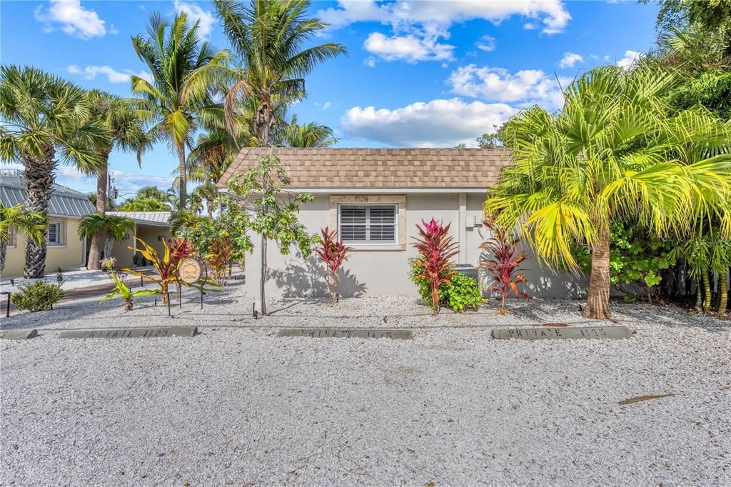 На продажу: $1,525,000 (4 спален, 4 ванн, 1708 Квадратных фут)