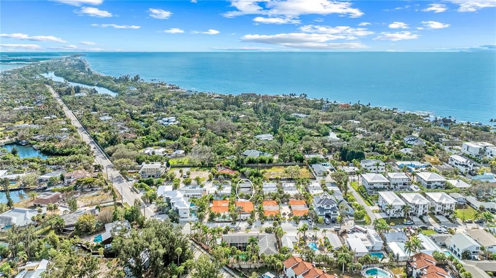 На продажу: $1,525,000 (4 спален, 4 ванн, 1708 Квадратных фут)