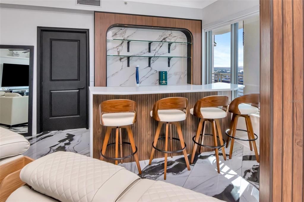 For Sale: $1,595,000 (3 beds, 3 baths, 1733 Square Feet)