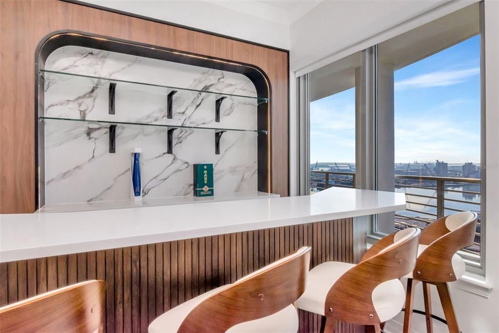 For Sale: $1,595,000 (3 beds, 3 baths, 1733 Square Feet)