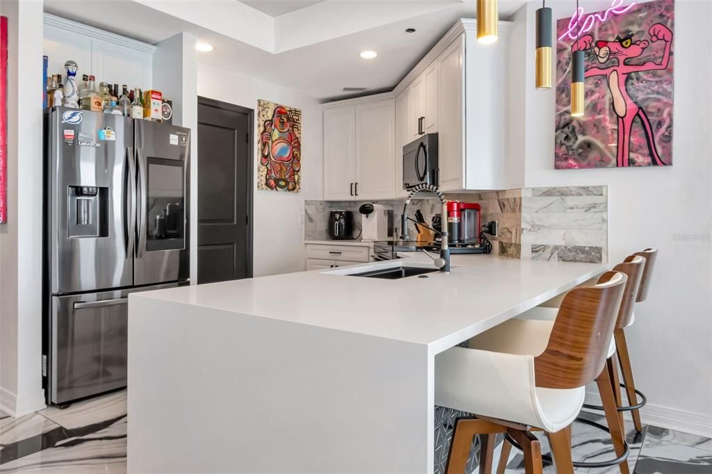 For Sale: $1,595,000 (3 beds, 3 baths, 1733 Square Feet)