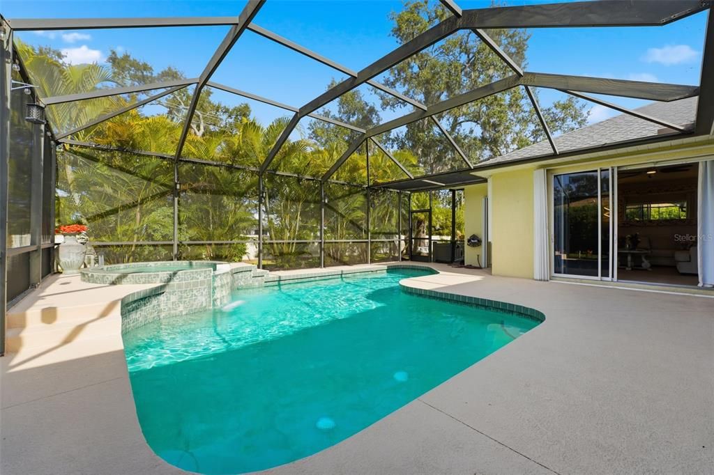 For Rent: $5,495 (4 beds, 3 baths, 2538 Square Feet)