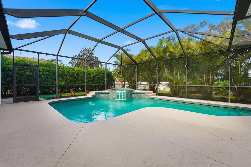 For Rent: $5,495 (4 beds, 3 baths, 2538 Square Feet)