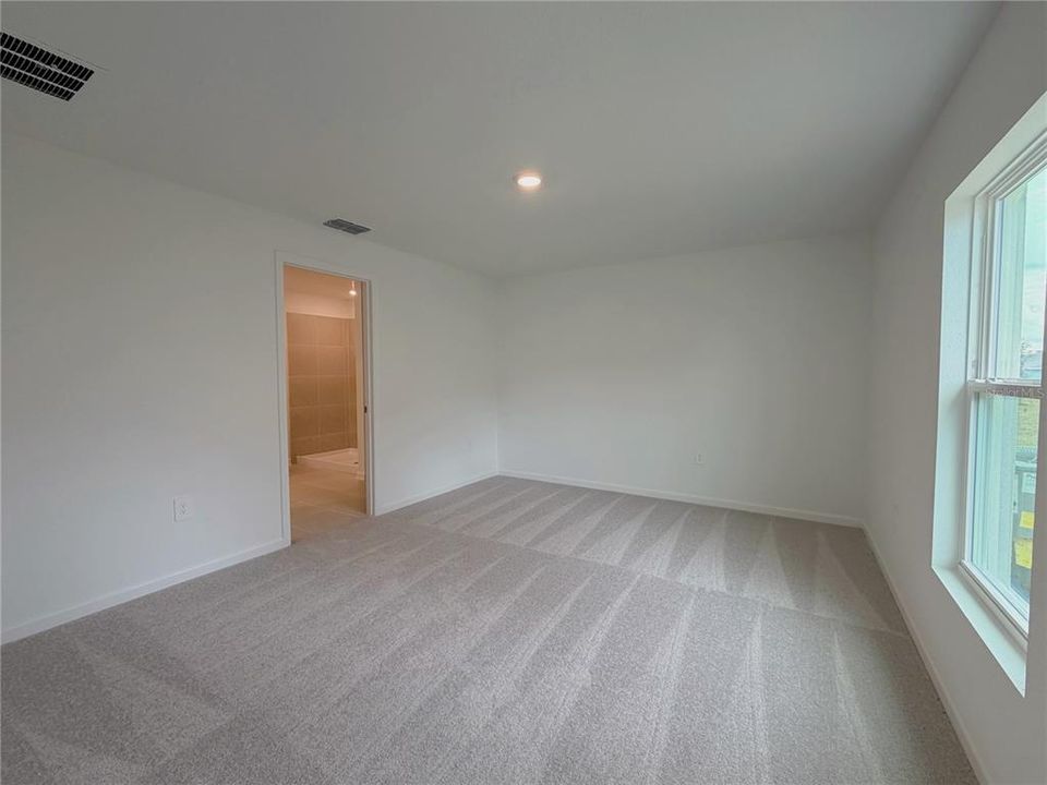 En Renta: $1,850 (3 camas, 2 baños, 1428 Pies cuadrados)