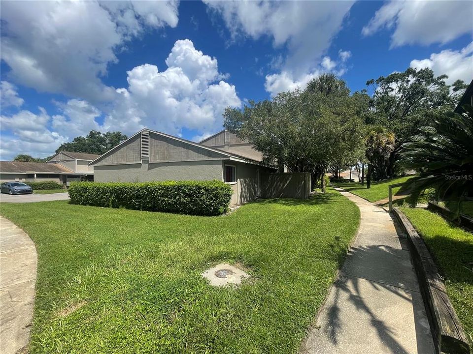 En Renta: $1,800 (2 camas, 1 baños, 1085 Pies cuadrados)