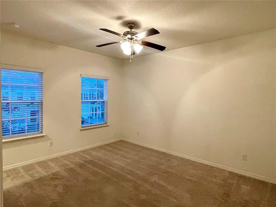 For Rent: $2,350 (3 beds, 2 baths, 1472 Square Feet)