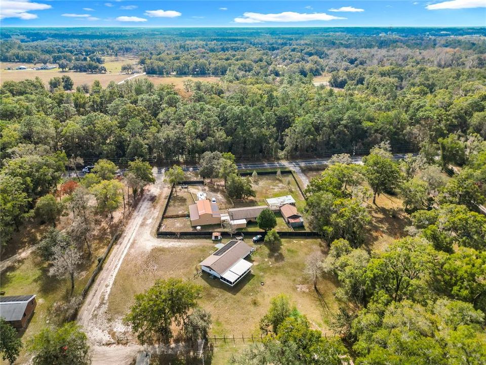 For Sale: $309,900 (3 beds, 2 baths, 1092 Square Feet)