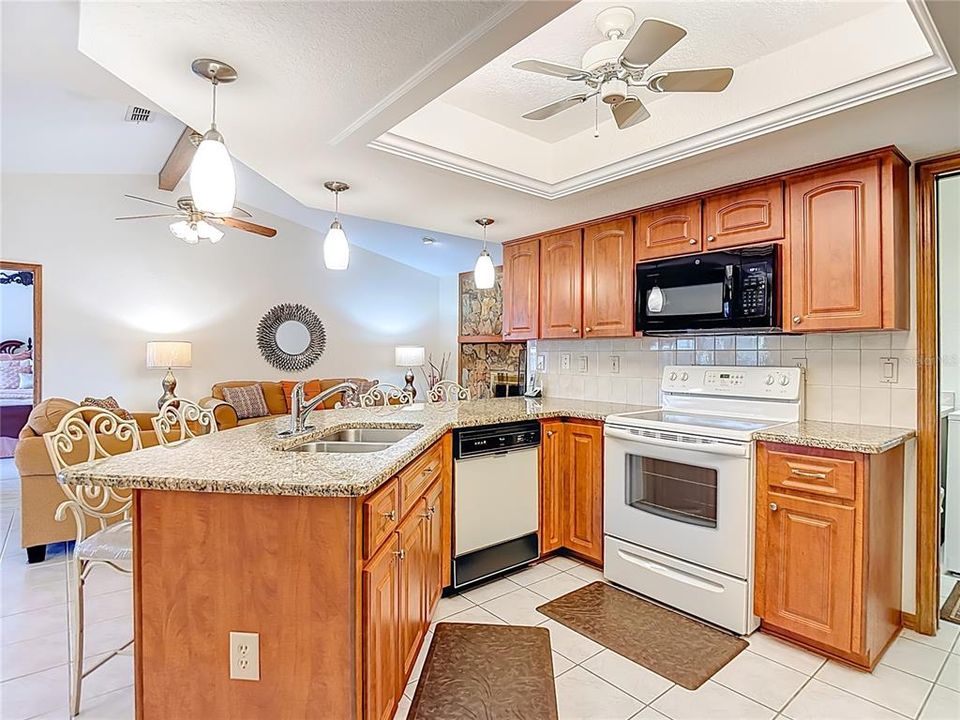 待售: $365,000 (3 贝兹, 2 浴室, 1902 平方英尺)