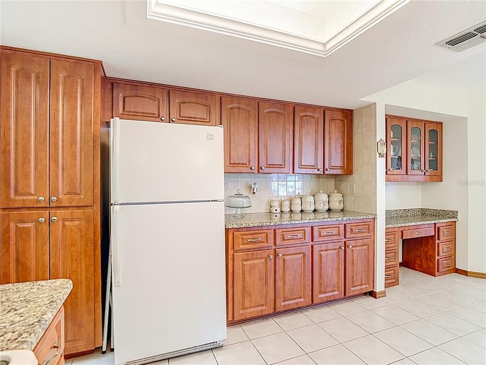 待售: $365,000 (3 贝兹, 2 浴室, 1902 平方英尺)