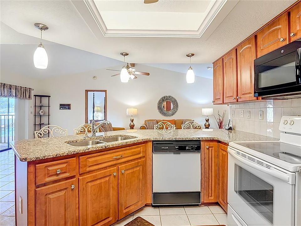 待售: $365,000 (3 贝兹, 2 浴室, 1902 平方英尺)