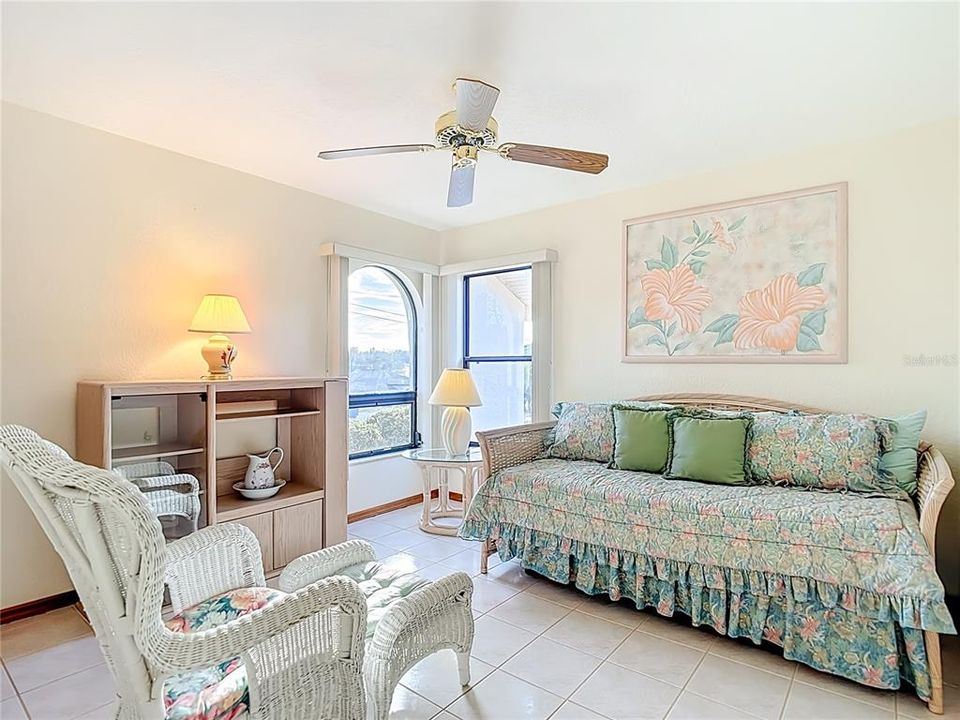 待售: $365,000 (3 贝兹, 2 浴室, 1902 平方英尺)