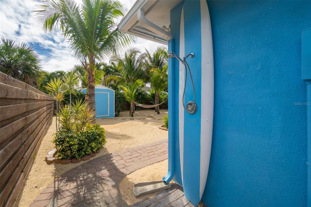 待售: $900,000 (3 贝兹, 3 浴室, 2196 平方英尺)