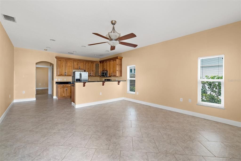 待售: $900,000 (3 贝兹, 3 浴室, 2196 平方英尺)