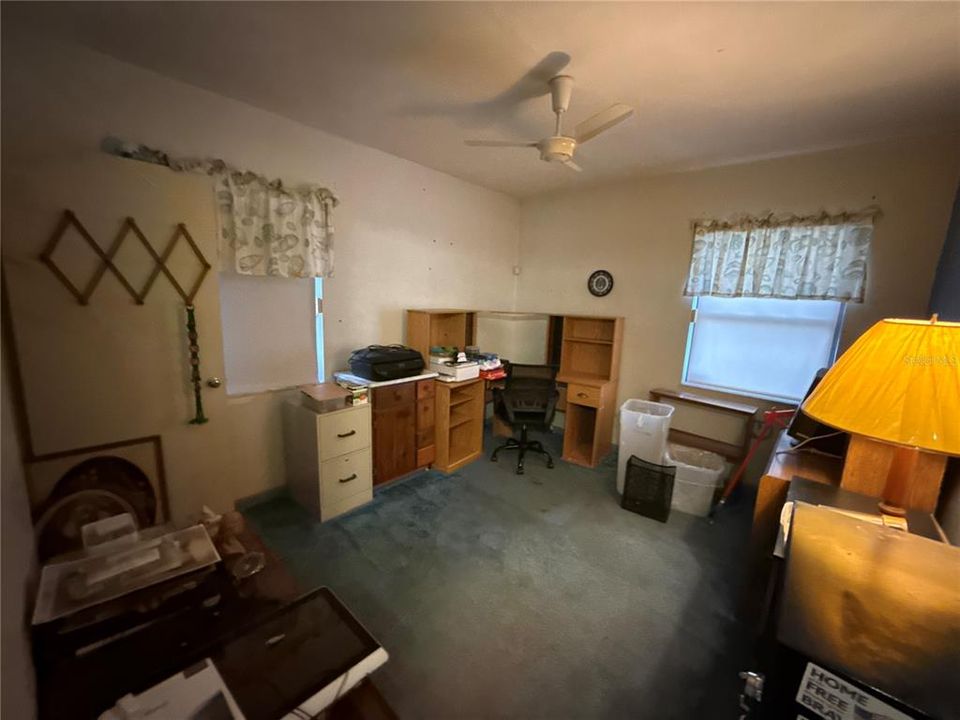 For Sale: $349,900 (4 beds, 3 baths, 2657 Square Feet)