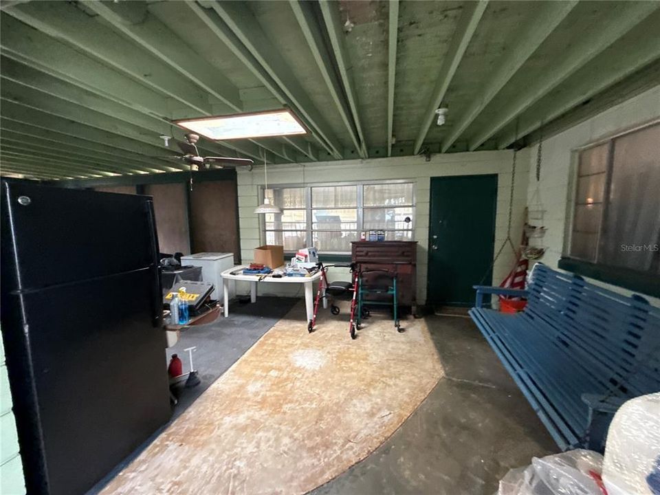 For Sale: $349,900 (4 beds, 3 baths, 2657 Square Feet)