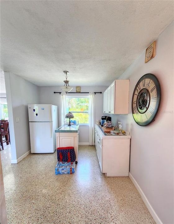 出租: $3,000 (3 贝兹, 2 浴室, 1468 平方英尺)